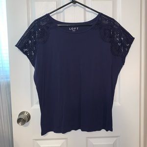 Ann Taylor navy top, size Medium